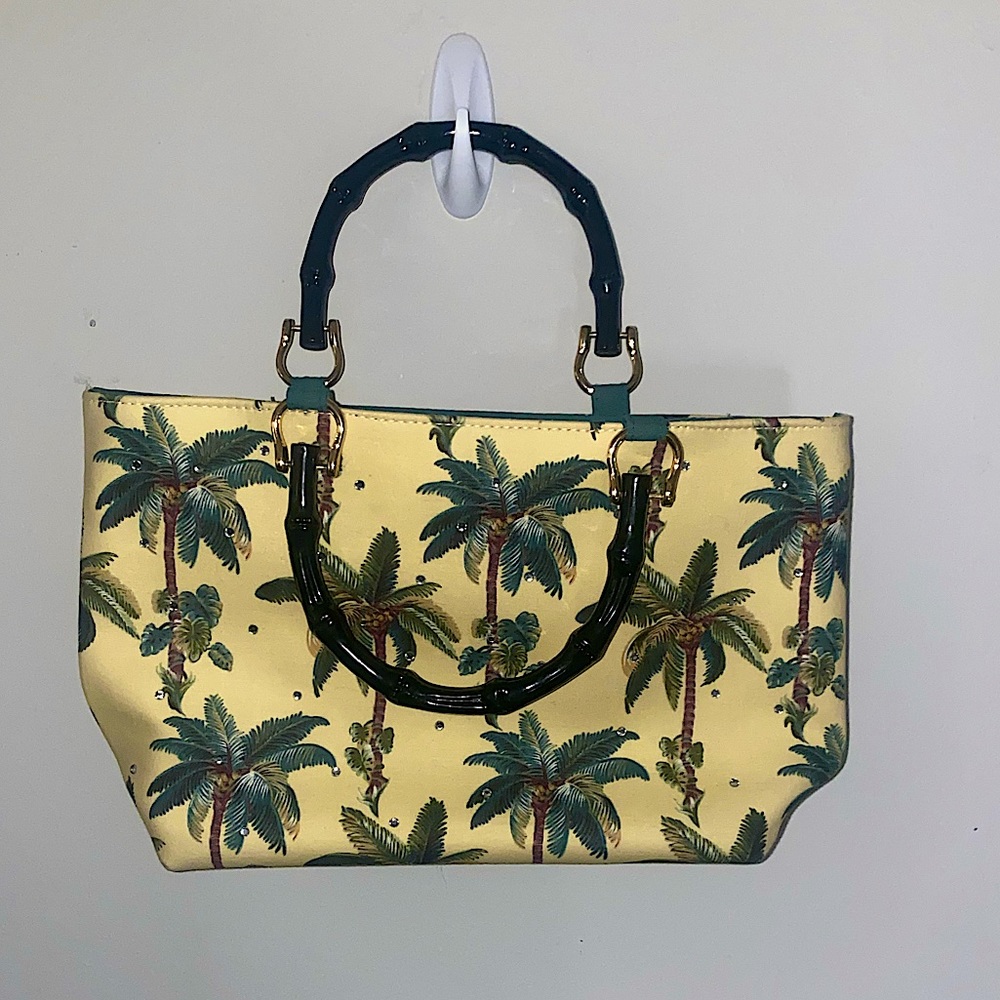 Peachy palm tree purse 🌴🌴